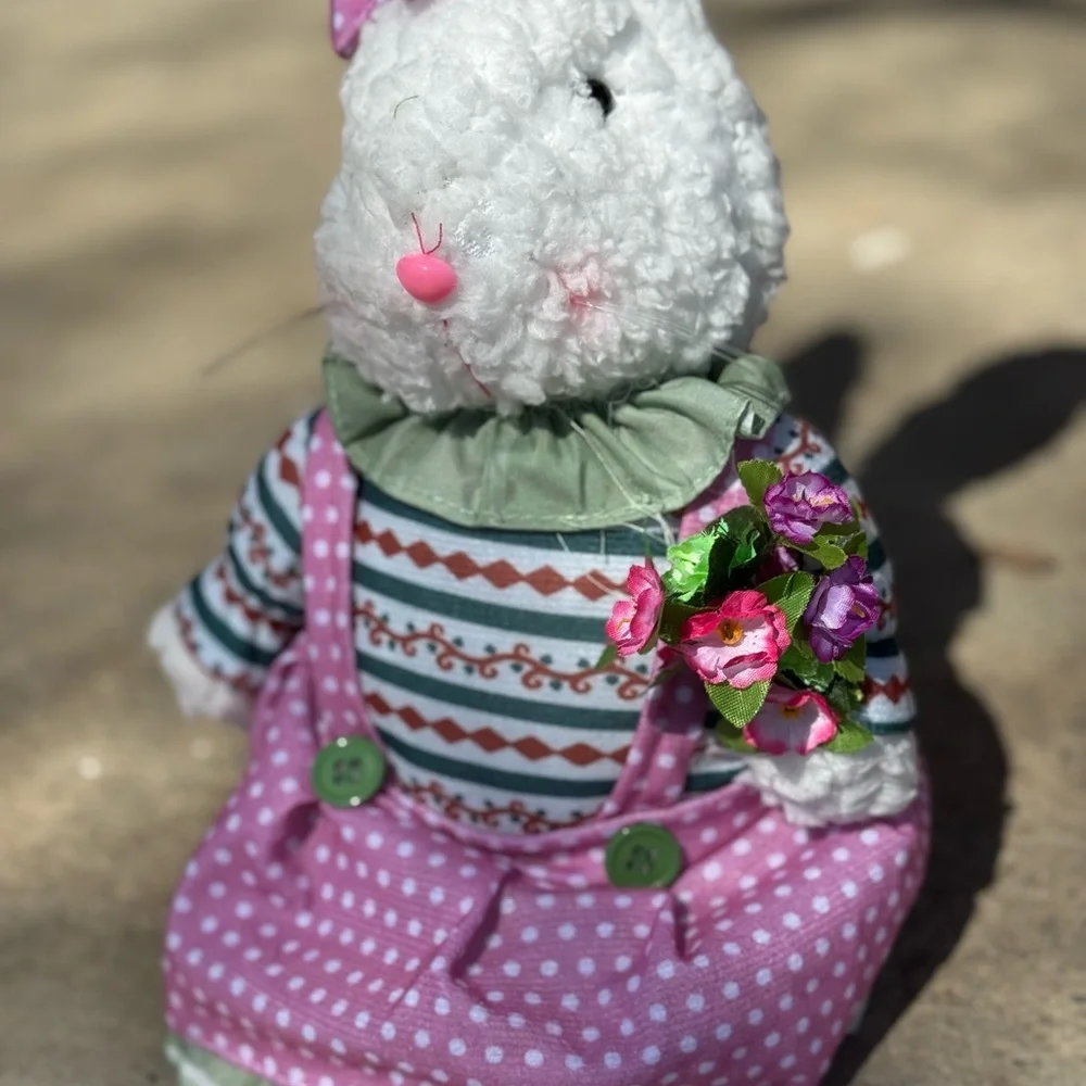 Plush Bunny Shelf Sitter Easter Decor‎